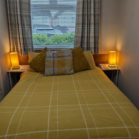 Rooms At Tarrareoch Bathgate Zimmer foto