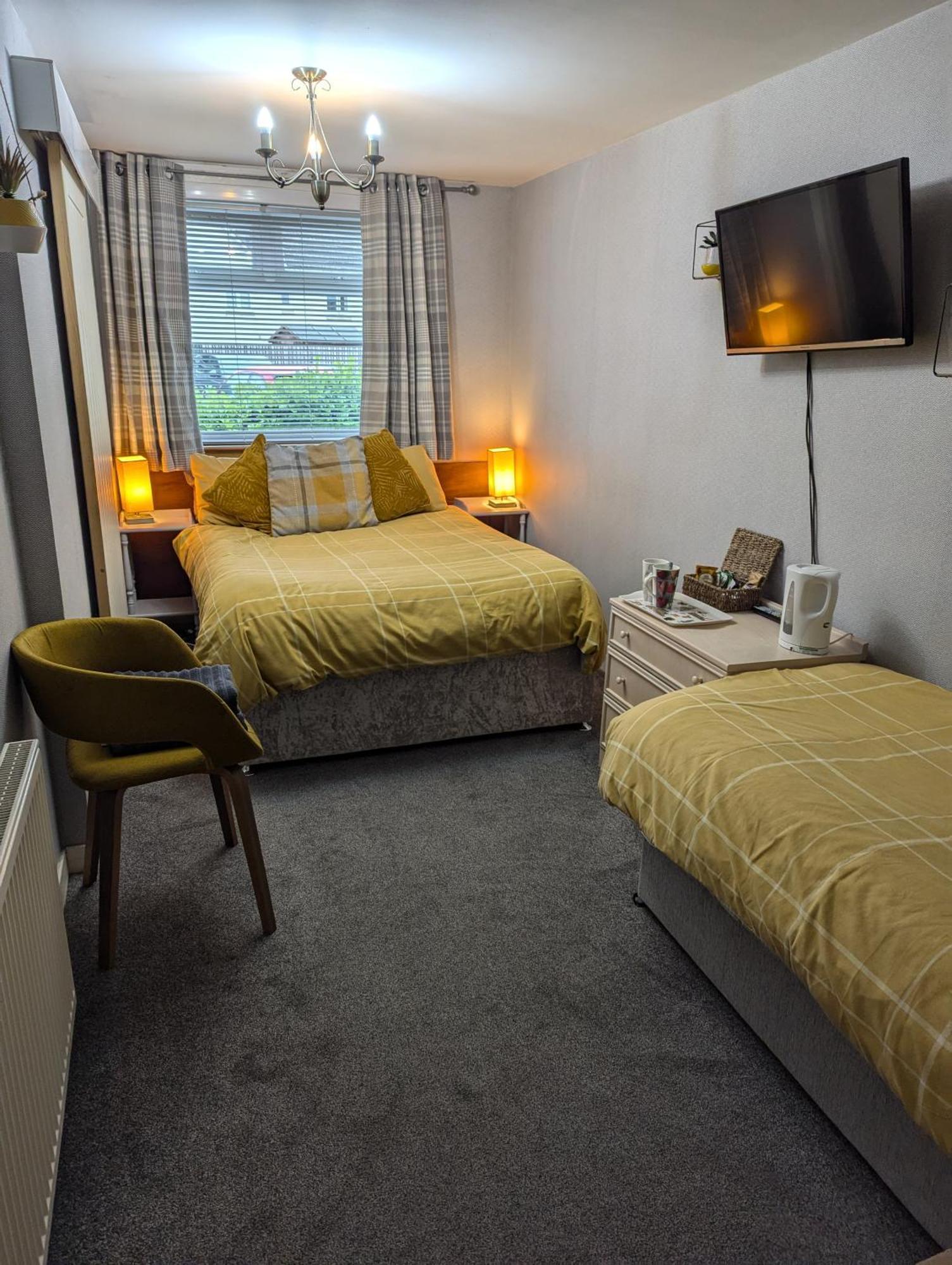 Rooms At Tarrareoch Bathgate Zimmer foto